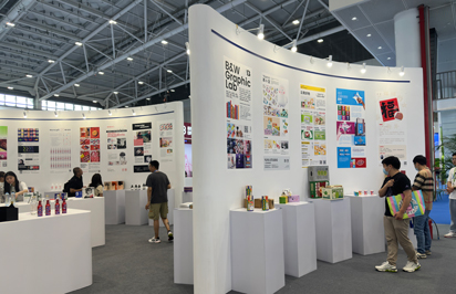 展臺設計搭建：打造引人入勝的展示環(huán)境